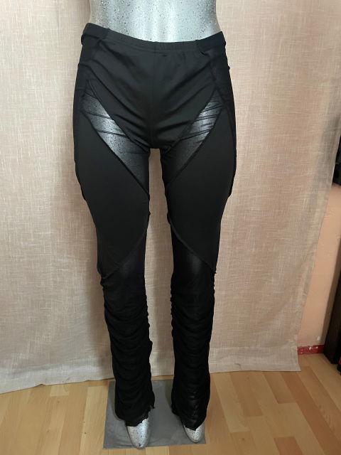 Leggins deportivos con transparencias talla M