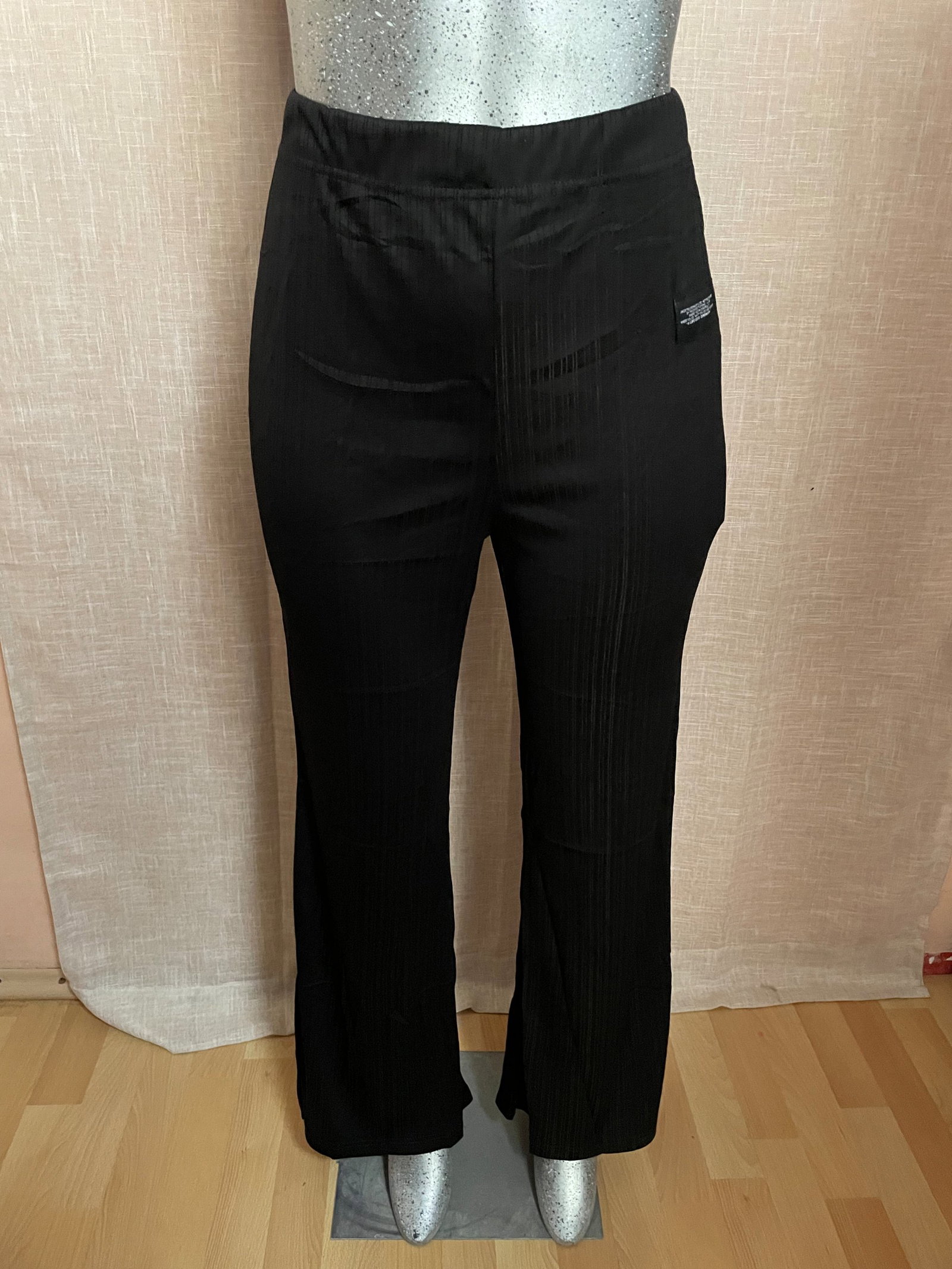 Leggins Acampanados Negros Talla XL Nuevos