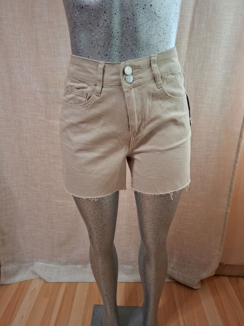 Short Beige de Verano Talla 7/8 - Nuevo