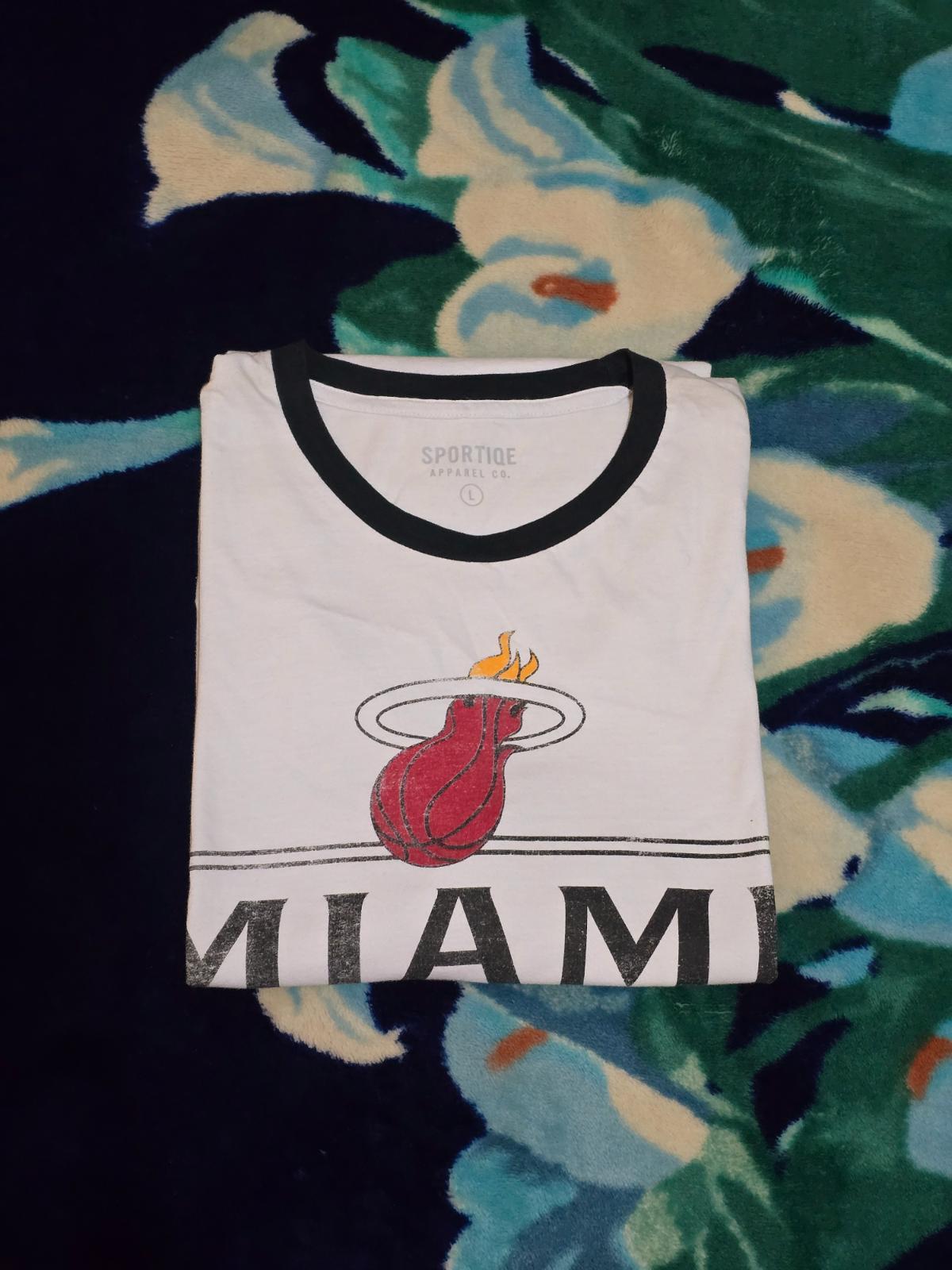 Playera Sportiqe Miami Heat