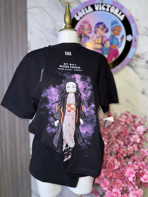 Playera oversize Demon Slayer Nezuko Kamado talla Ch