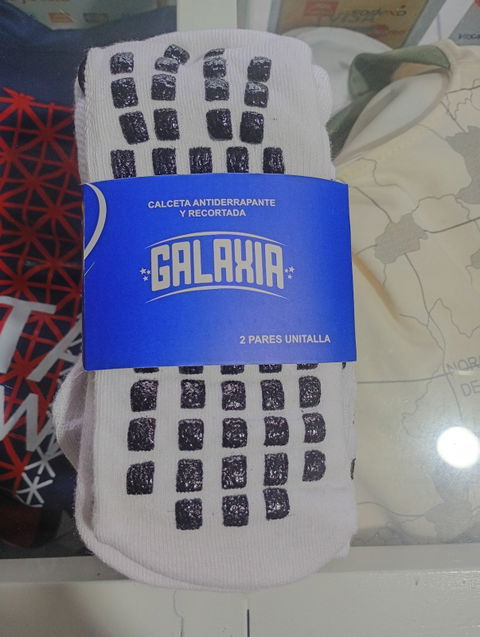 Kit Calcetas Antiderrapantes + Calcetas Recortadas para Fútbol. Nuevas.