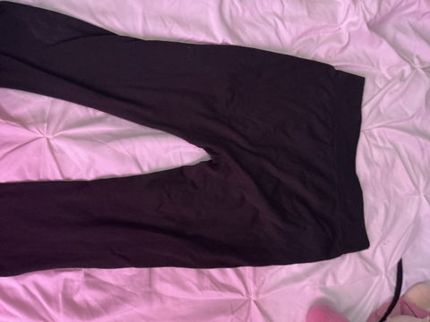 Pantalones deportivos en buen estado - Estirables y cómodos