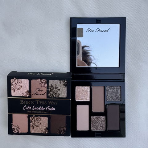 Paleta de Sombras Mini Too Faced Born This Way Cold Smolder Nudes Nueva