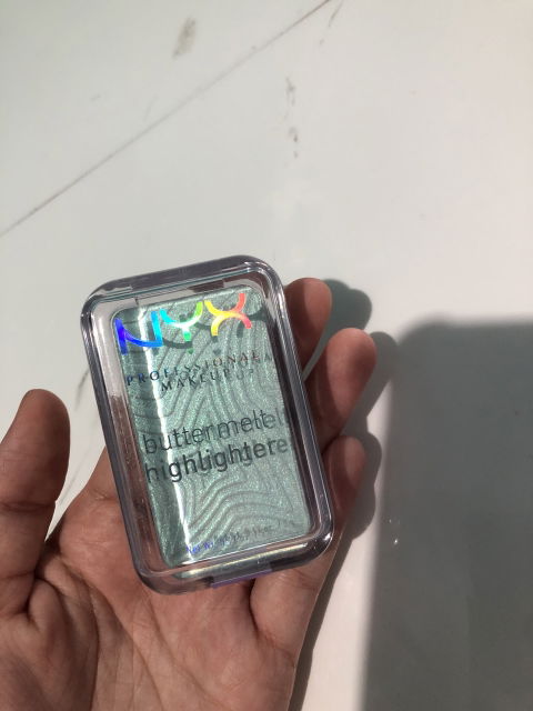 Iluminador NYX Butta Mint