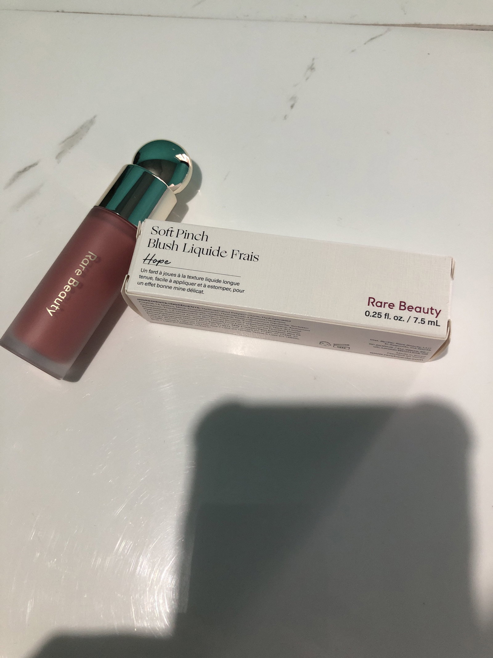 Blush líquido Rare Beauty - Tono Hope 7.5 ml