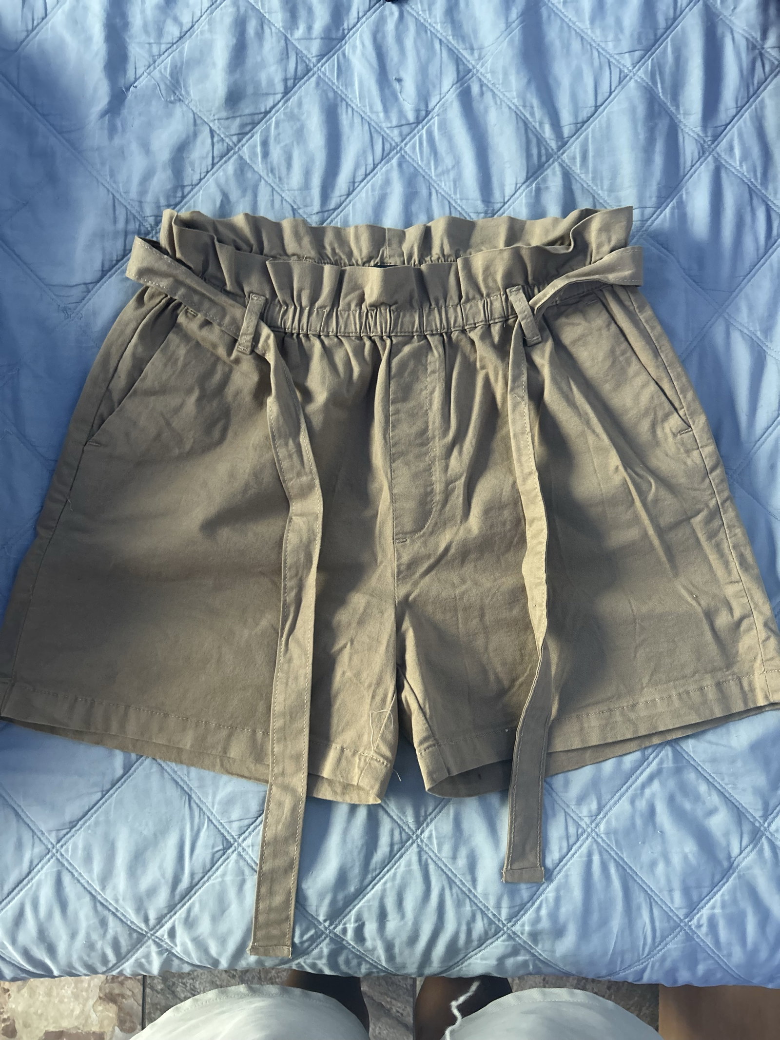 Bermuda XL Caqui Ben Sherman como nueva