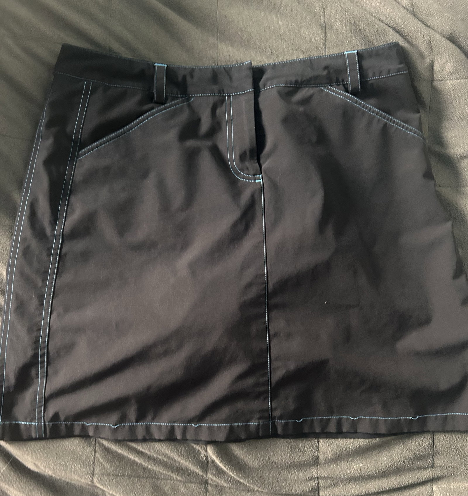 Falda short negra talla US 8 