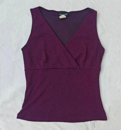 Blusa vintage Y2K vino-morada escote en V