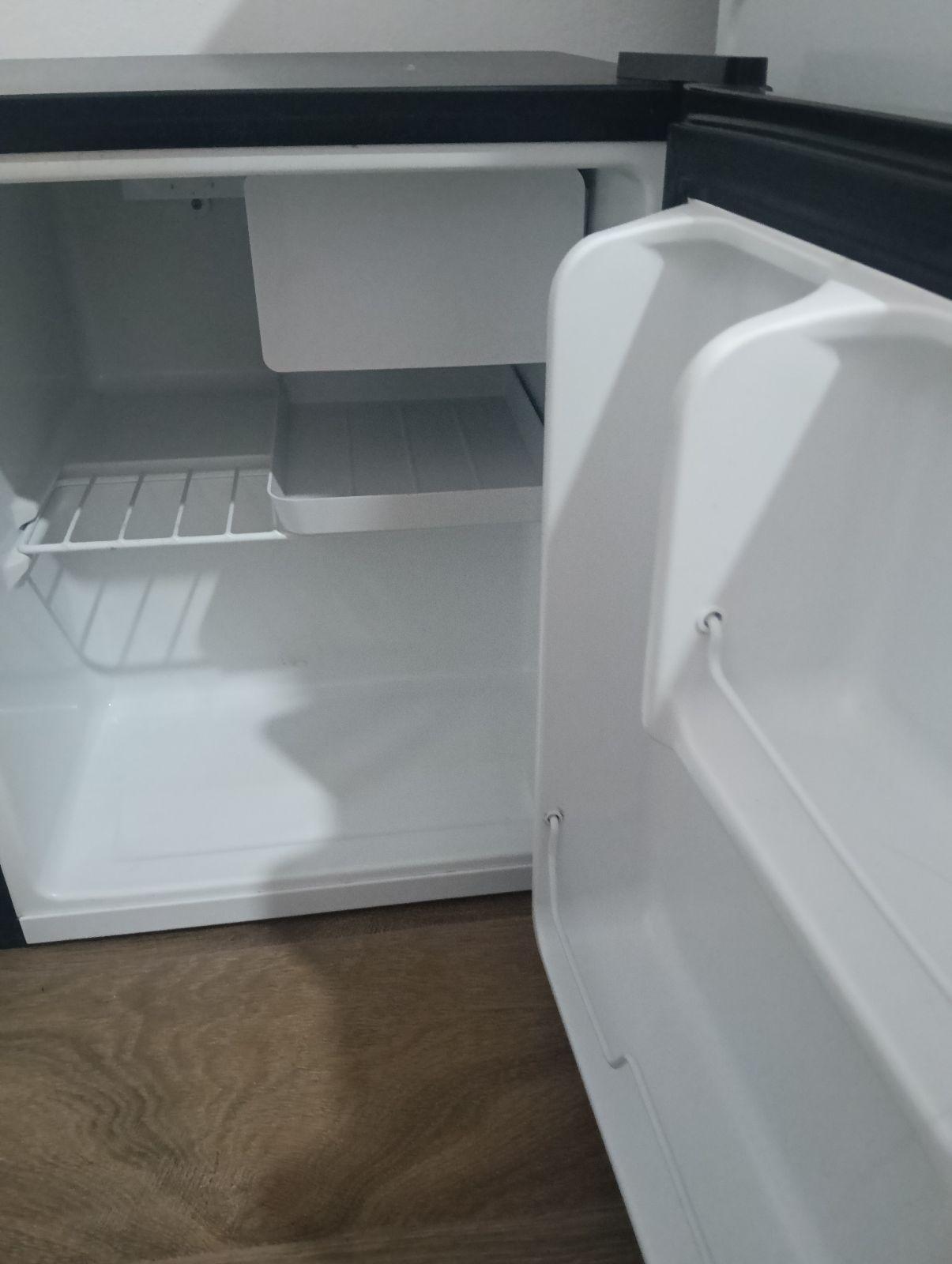 Refrigerador Mabe compacto en buen estado