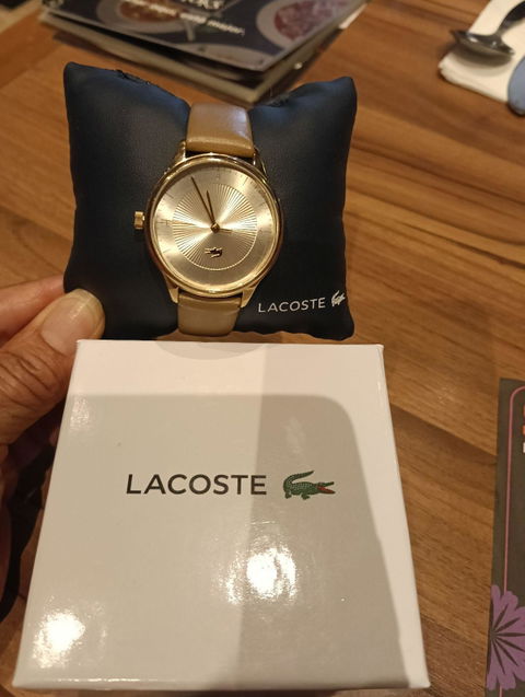 Reloj Lacoste para Mujer - Elegante y Sofisticado