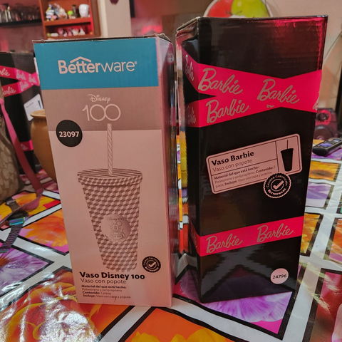 Disney Vaso y Barbie de Betterware, nuevos y con popote