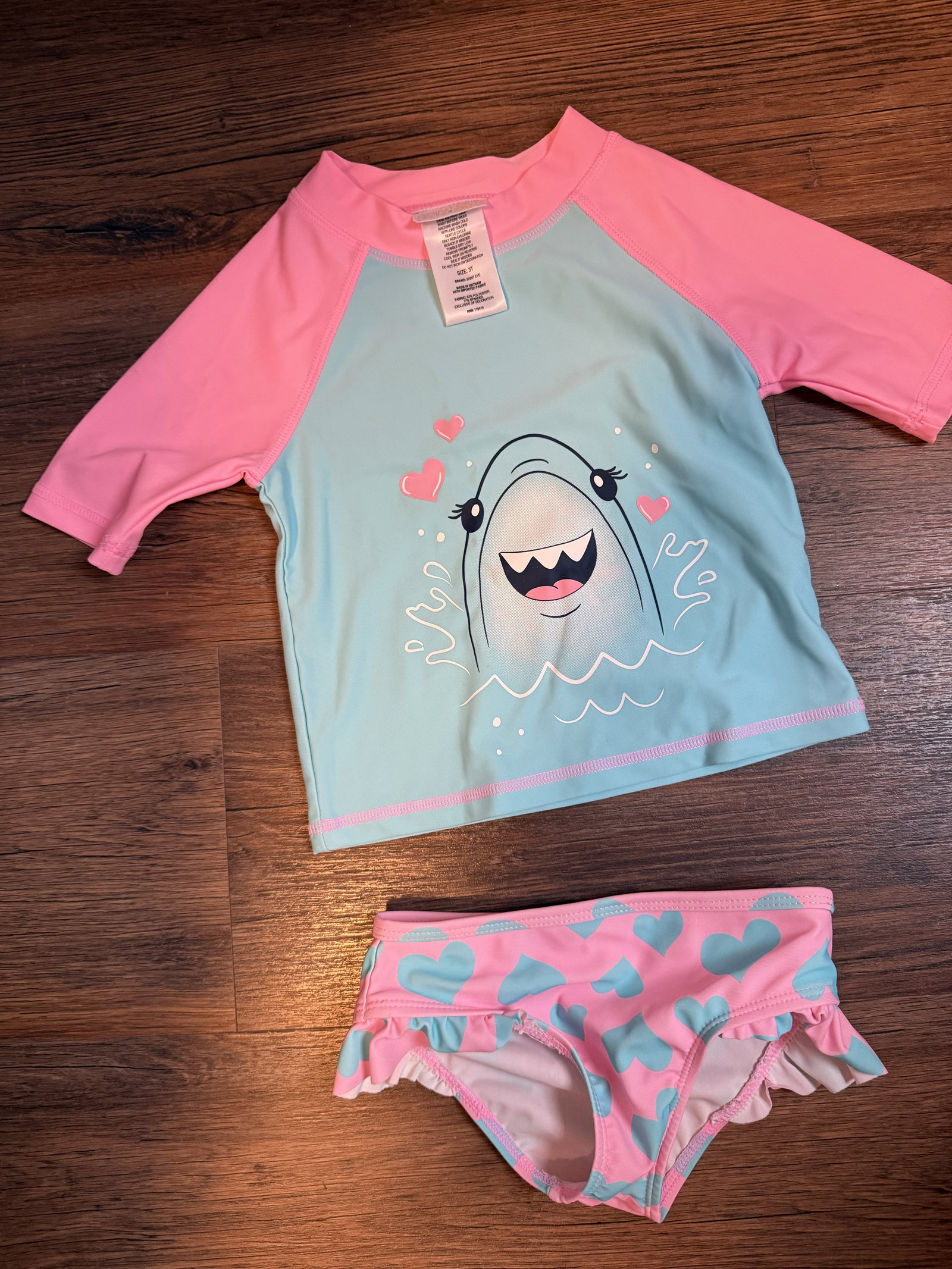 Traje de baño para niña de 3 años - Nuevo