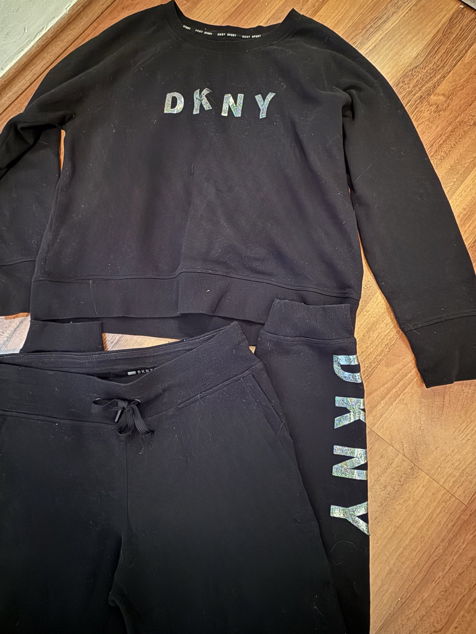 Conjunto Deportivo DKNY Sport - Talla L