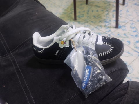 Tenis Adidas Samba en buen estado