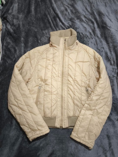 Chamarra P.B.D. INTERNATIONAL Talla M Color Beige Claro
