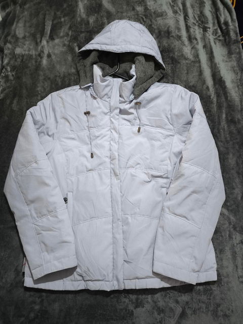 Chamarra impermeable técnica ZERO X POSUR con capucha ajustable