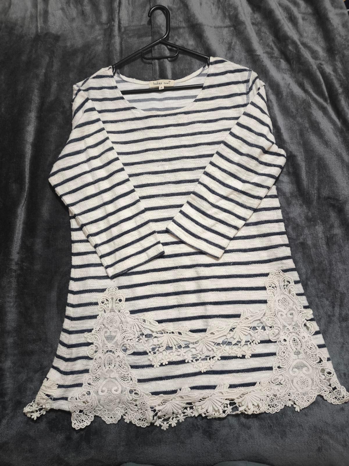 Playera INDIGO SOUL Mediana Mujer Blanco Hueso Rayas