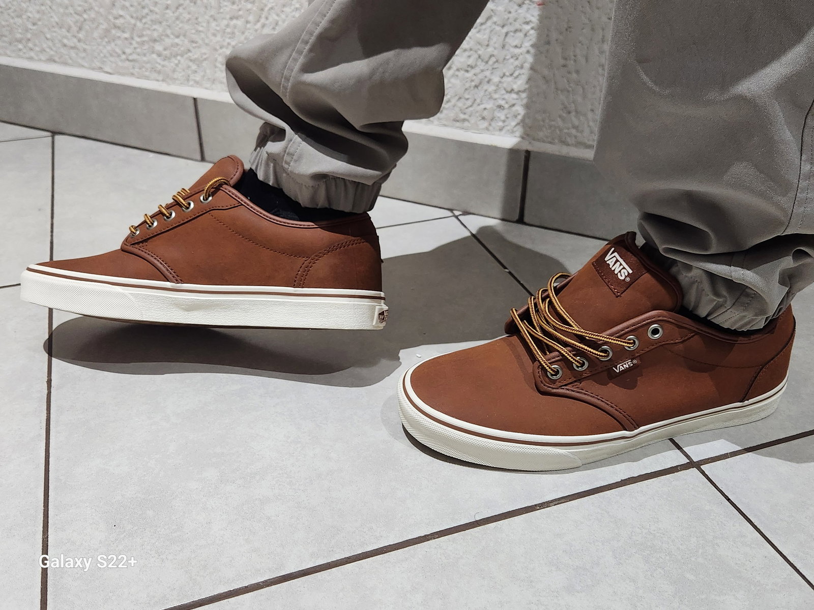 Tenis Vans Casual Color Camel Nuevos con Etiqueta
