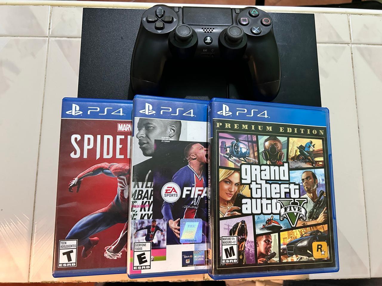 PS4 FAT 500GB + CONTROL ORIGINAL+ 3 JUEGOS FÍSICOS