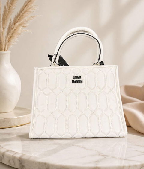 Bolsa elegante blanca con diseño de Steve Madden