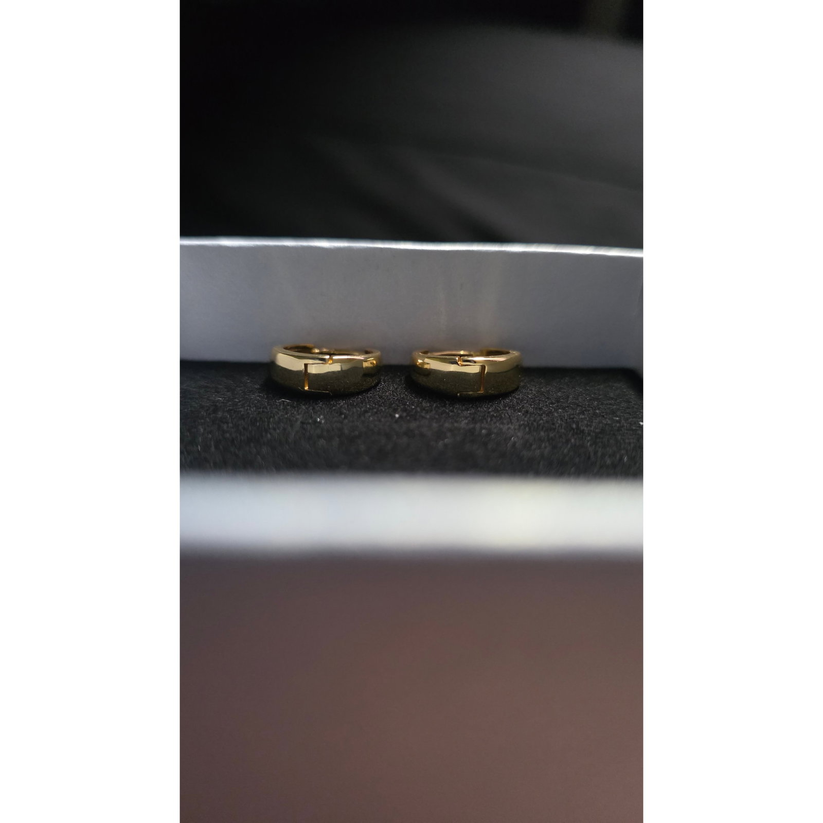 Aretes Huggie Plata Esterlina 925