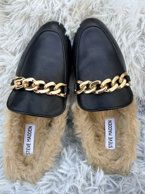 Mule Steve Madden con Forro de Peluche - Talla 24 (23-23.5)