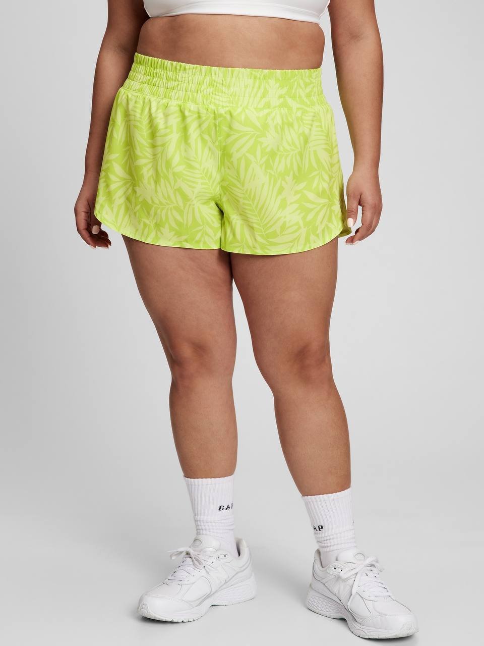 Shorts GapFit Runaround Talla XXL Color Verde