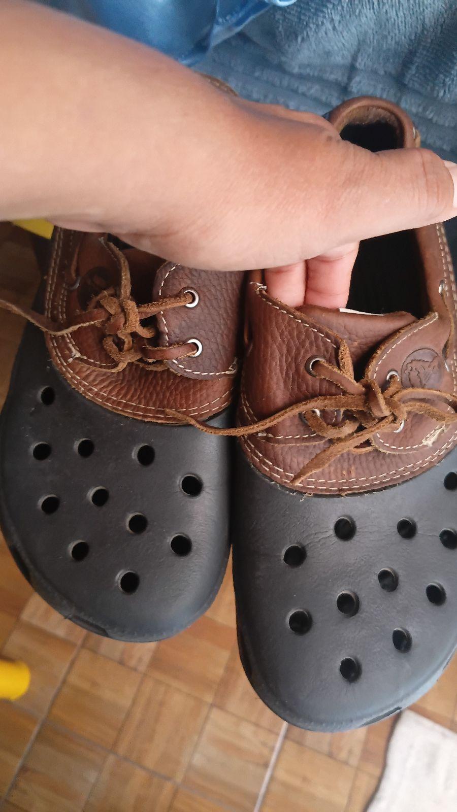Bonitos Crocs Originales en Excelente Estado