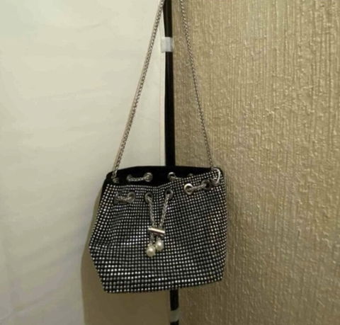 BOLSA con piedritas