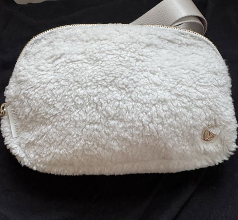 Cangurera Lululemon Original Nueva