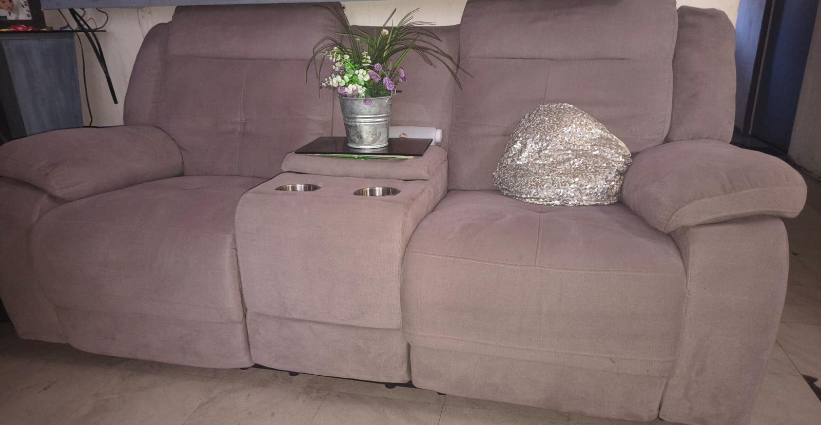 2 sillones reclinable en buen estado sin cojines incluidos
