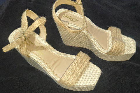Sandalias de plataforma con trenzado de yute