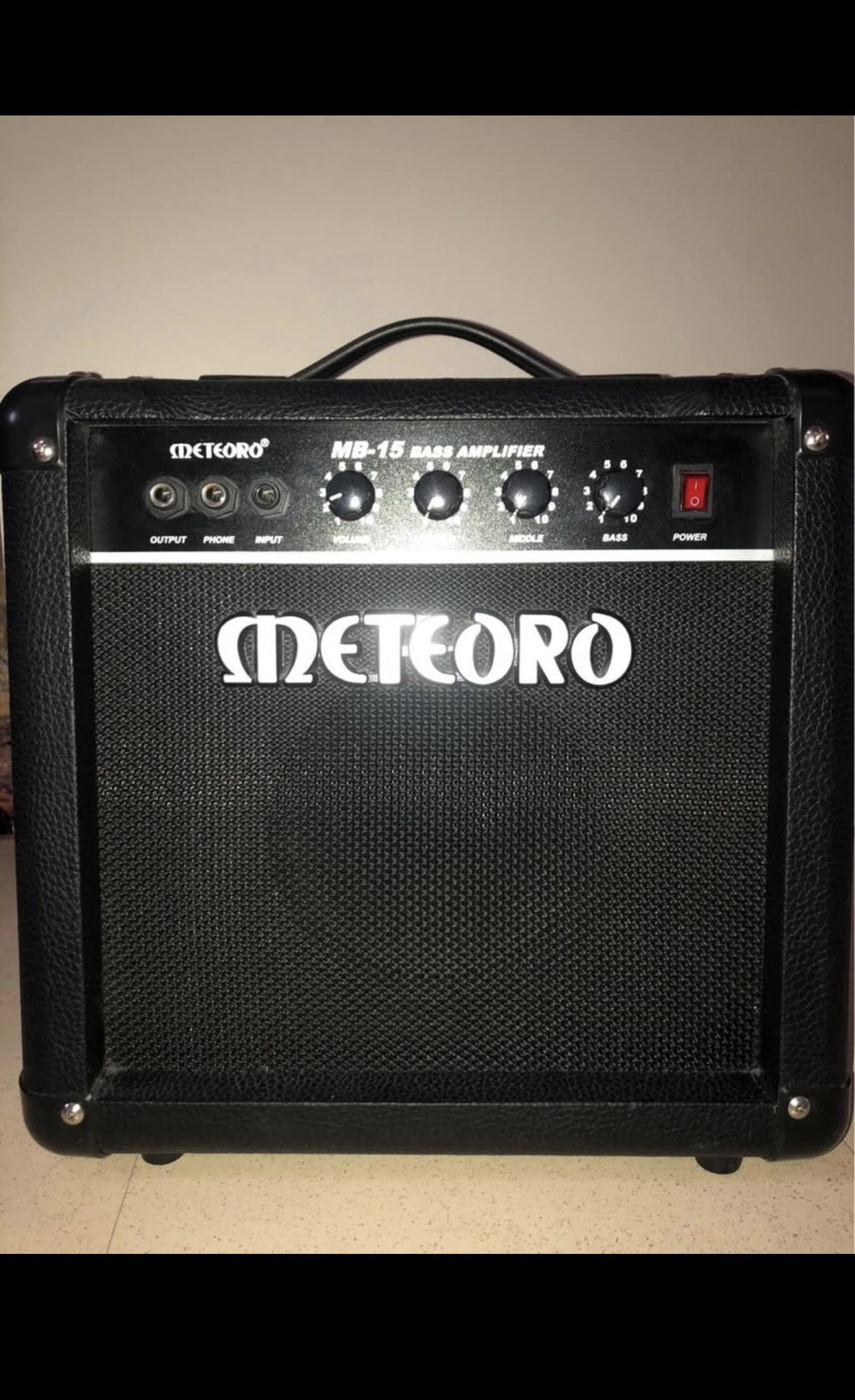 Amplificador Meteor MP-15 para guitarra