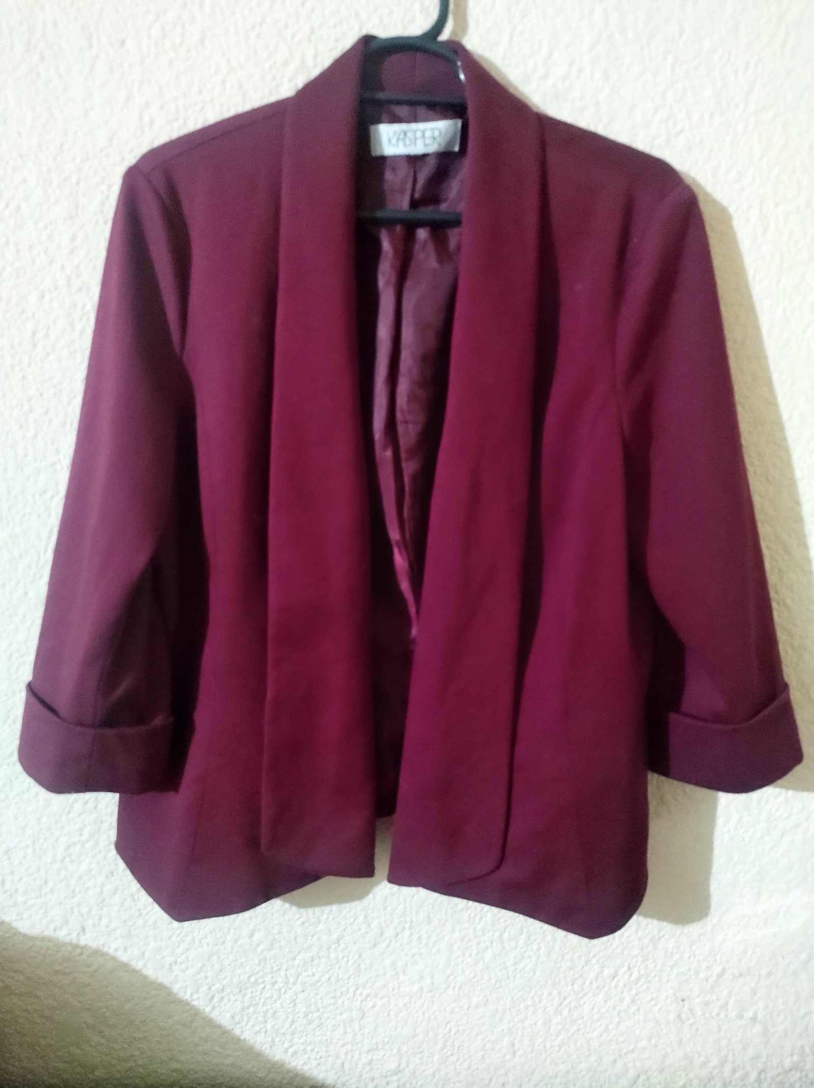 Blazer color vino de manga 3/4 - Buen estado
