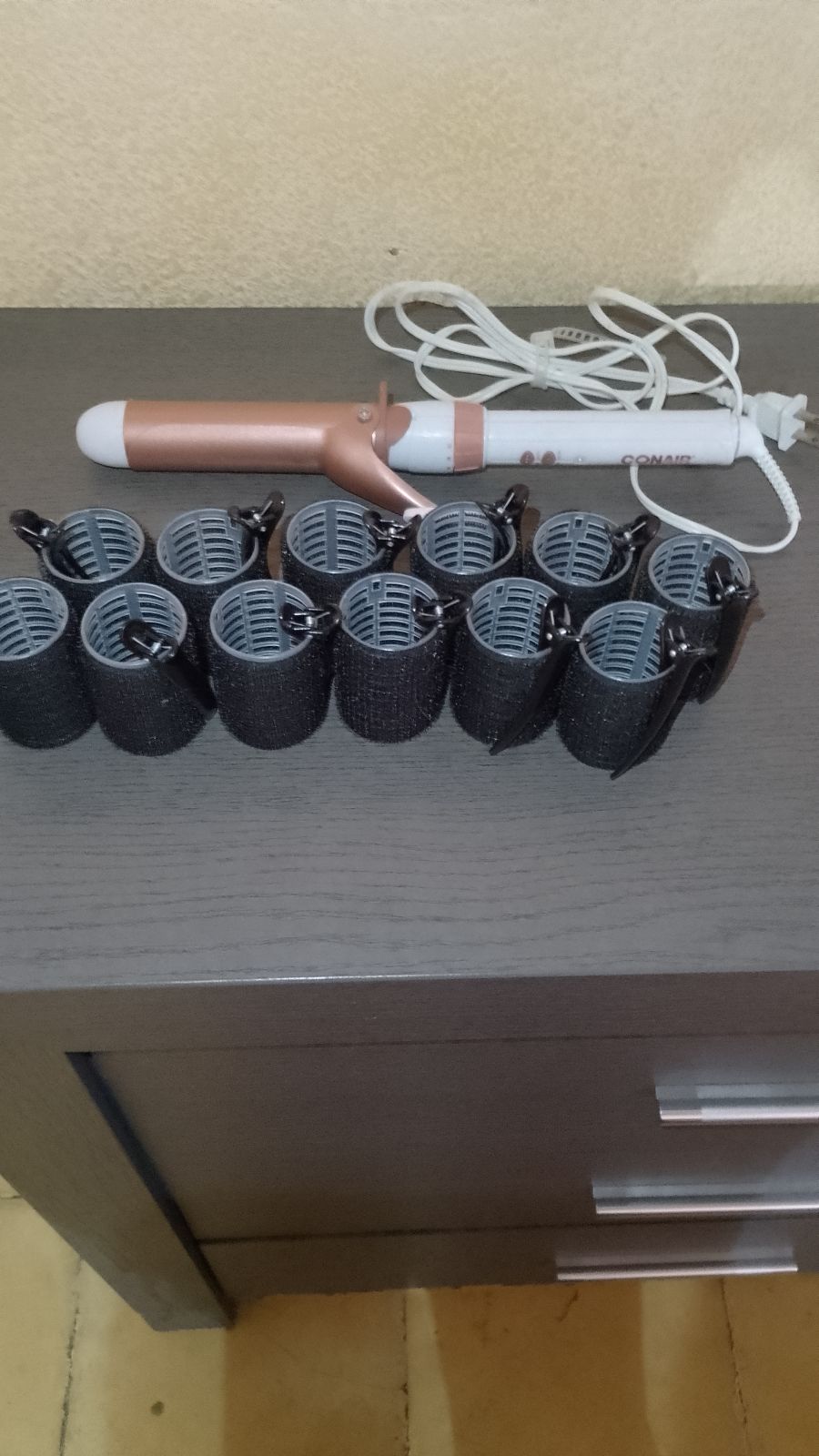 Conjunto de tenaza Conair con tubos Velcro en perfecto estado