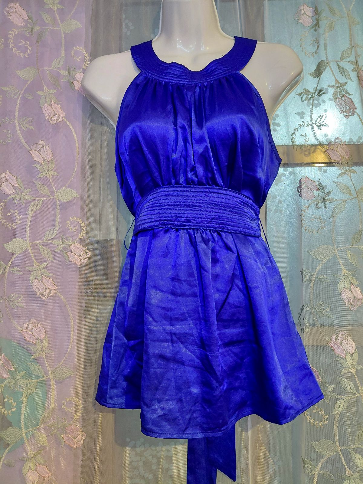 Blusa Elegante Satinada Azul Rey Talla M