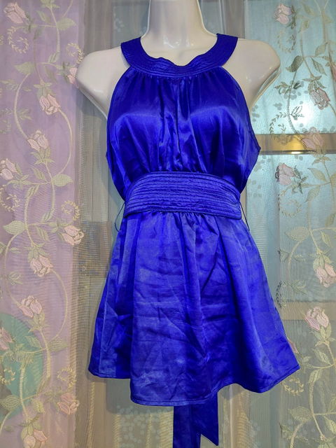 Blusa Elegante Satinada Azul Rey Talla M