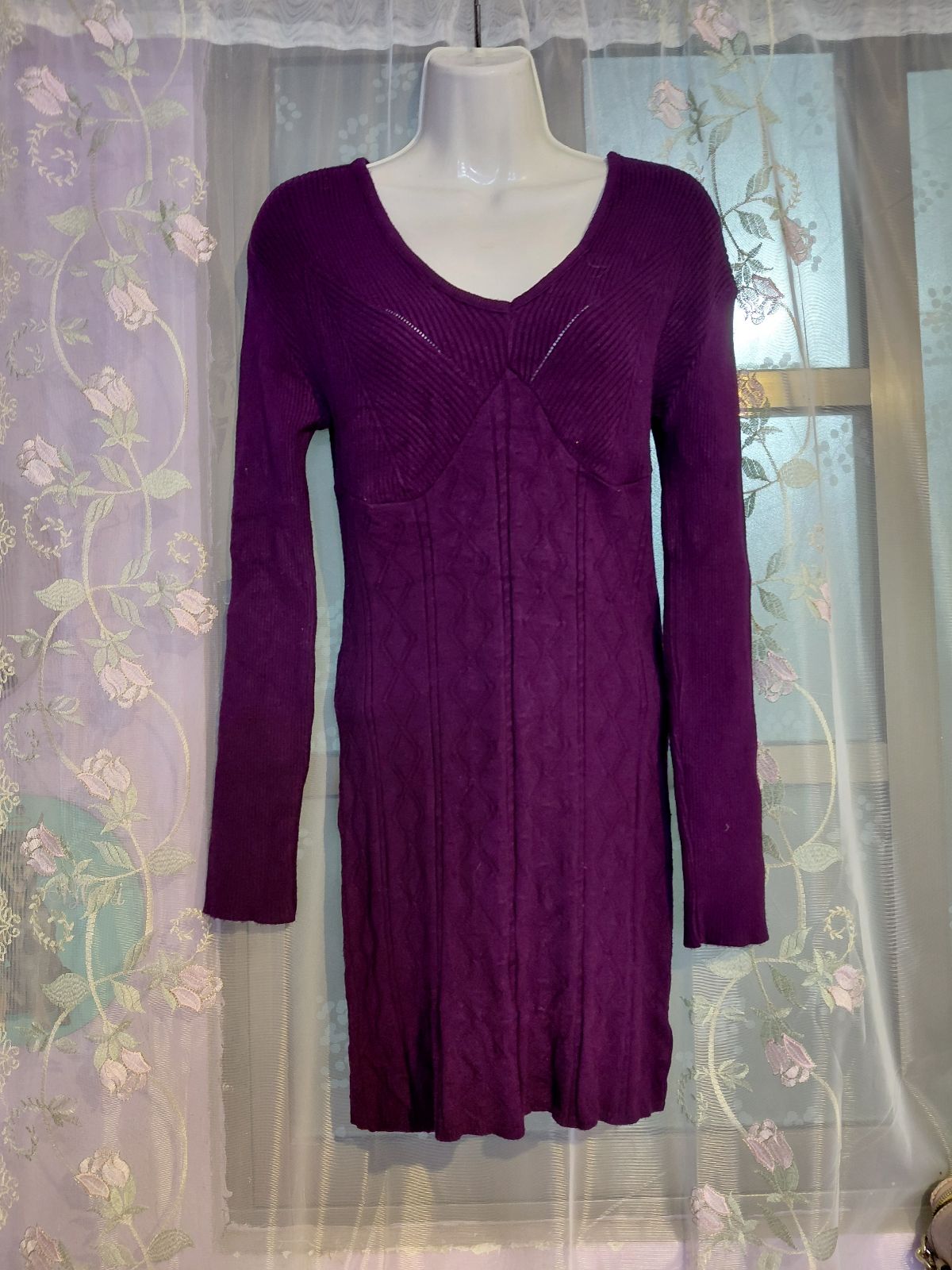 Vestido Ajustado de Punto en Color Púrpura Vibrante - Talla XL