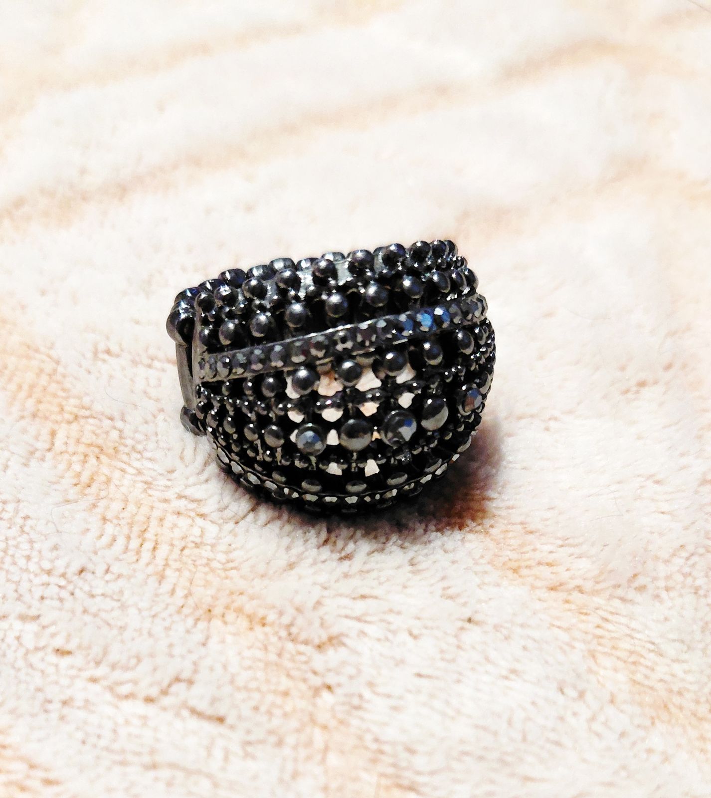 Anillo de Gala Estilo Pavé Gris Oxford Talla 7 Expandible