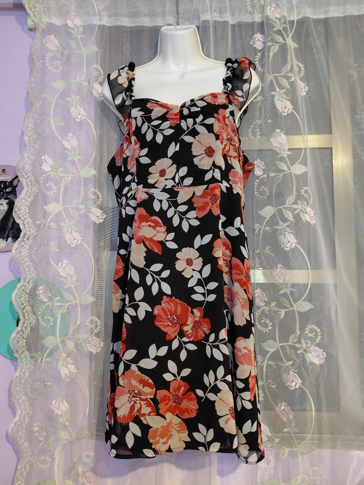 Vestido Negro con Flores Coral Talla XL