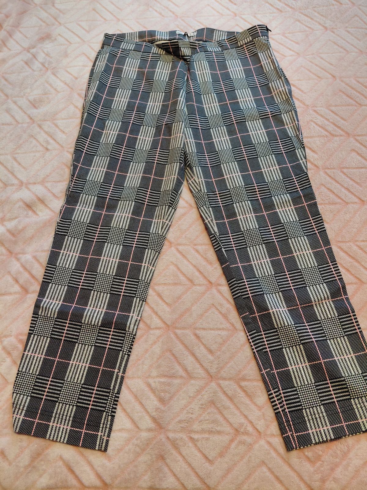 Pantalón de Vestir con Estampado de Cuadros Talla 34
