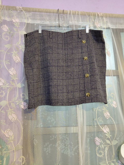 Falda Mini de Cuadros en Tonos Gris - Estilo Dark Academia 2XL