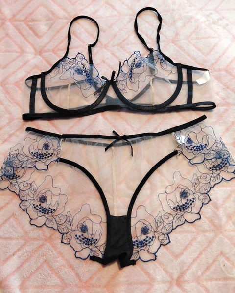 Set de Lencería Sexy Transparente con Bordado Floral Azul