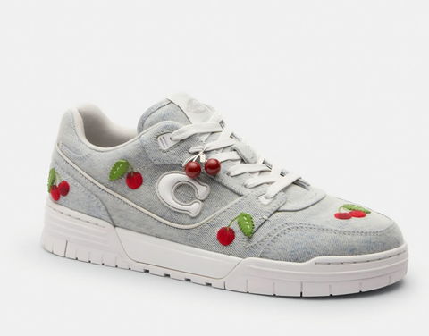 Tenis Coach con bordado de cerezas, talla 38