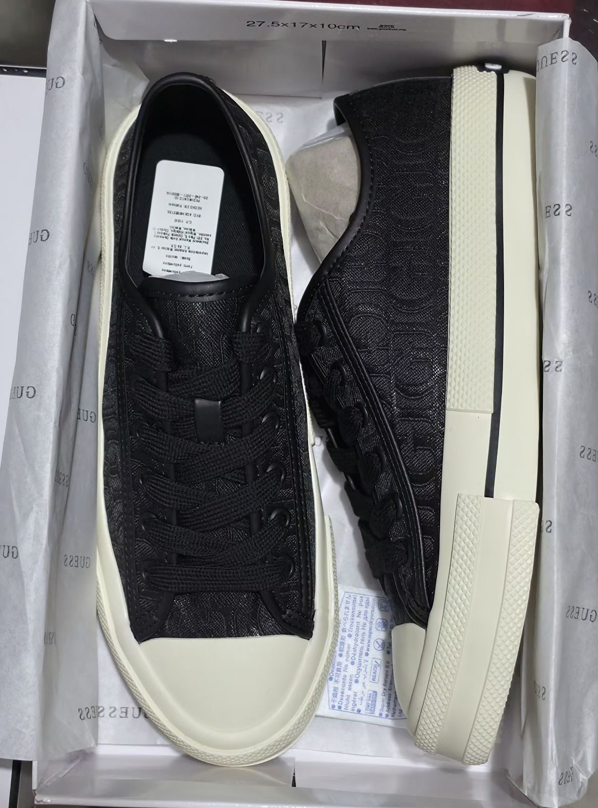 Tenis Guess Carey Originales 6.5 us #3 1/2 mex amplios a #4 ✨️🖤