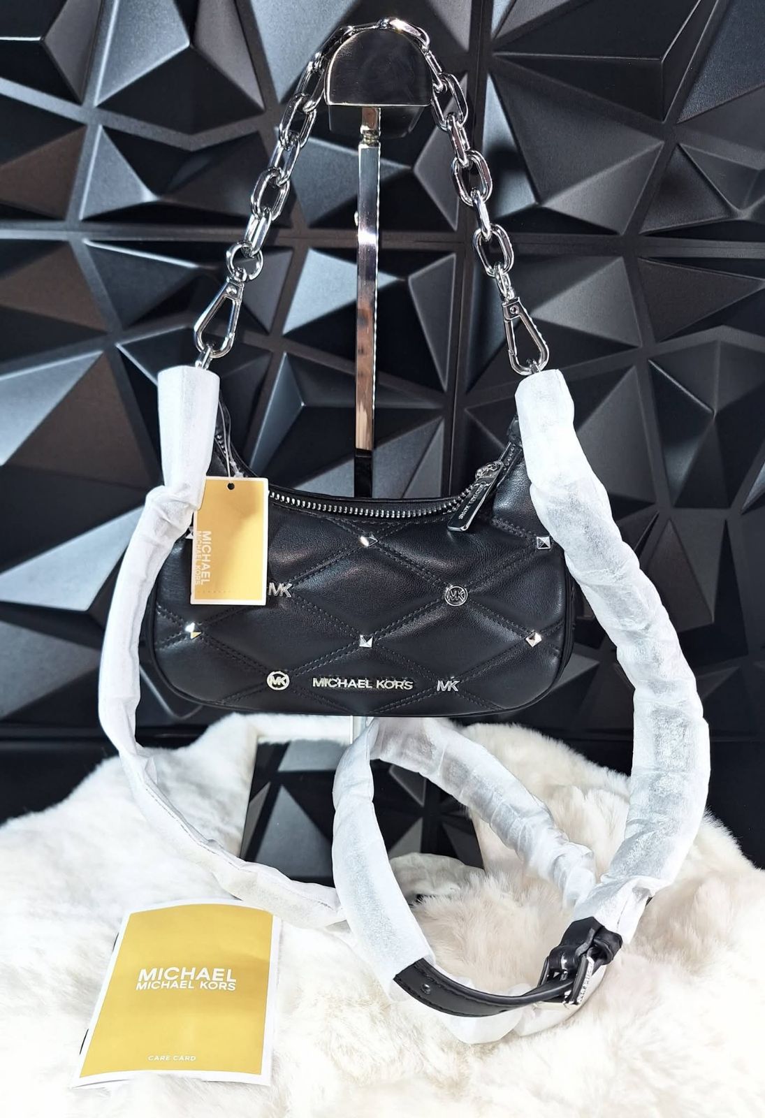 Crossbody Michael Kors Cora Pouch Negro ORIGINAL 
