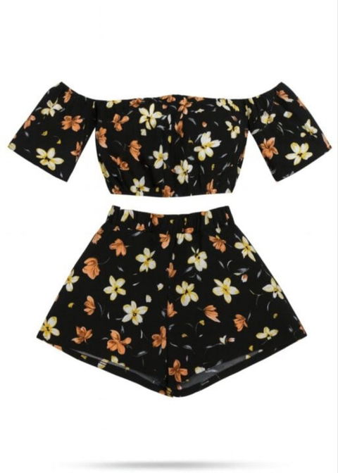 Conjunto Playero SHEIN - Top y Shorts Negros con Flores Naranjas - Talla S