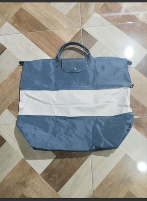 Tote lounchamp