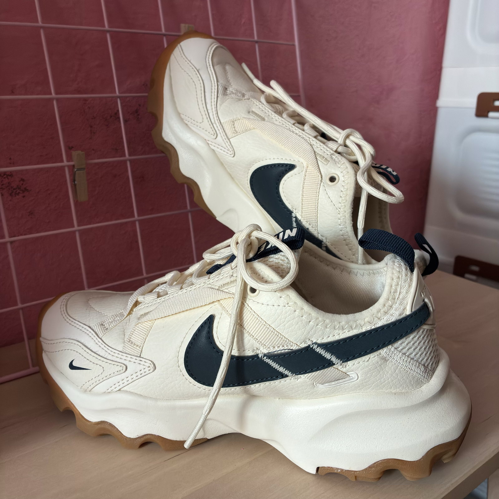 Tenis Nike Talla 4 - Como Nuevos